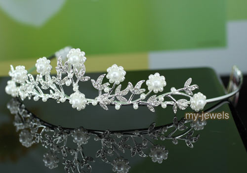 Flower Crystal Faux Pearl Bridal Wedding Tiara T1186  